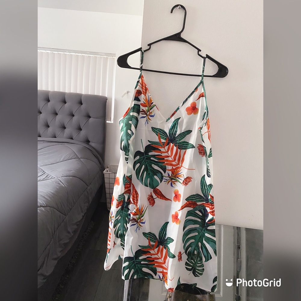 Tropical dress